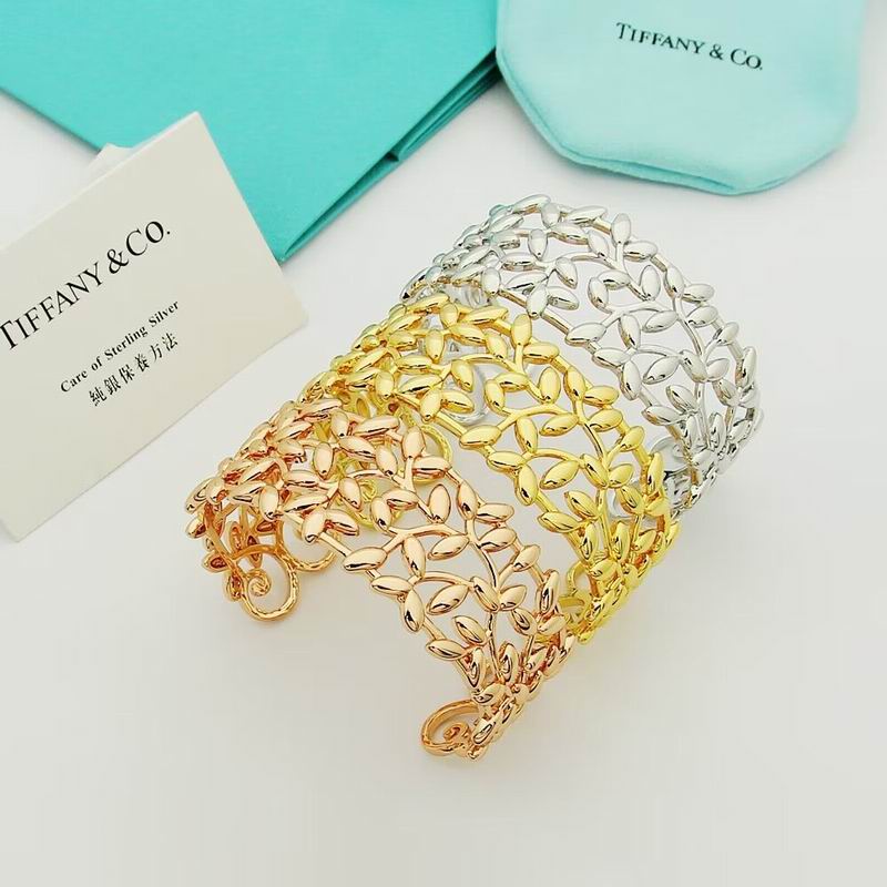 Tiffany bracelet 08yxq03